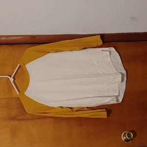 Old Navy Raglan Sleeve Baseball Tee size L